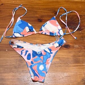 SHEIN Blue and Pink Abstract Print Triangle Bikini